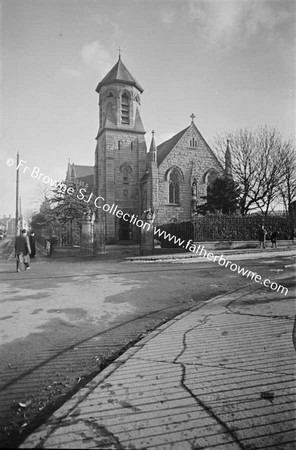 R C CHURCH IN SNOW